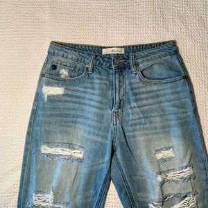 SOLD‼️ VICI Ripped Jeans